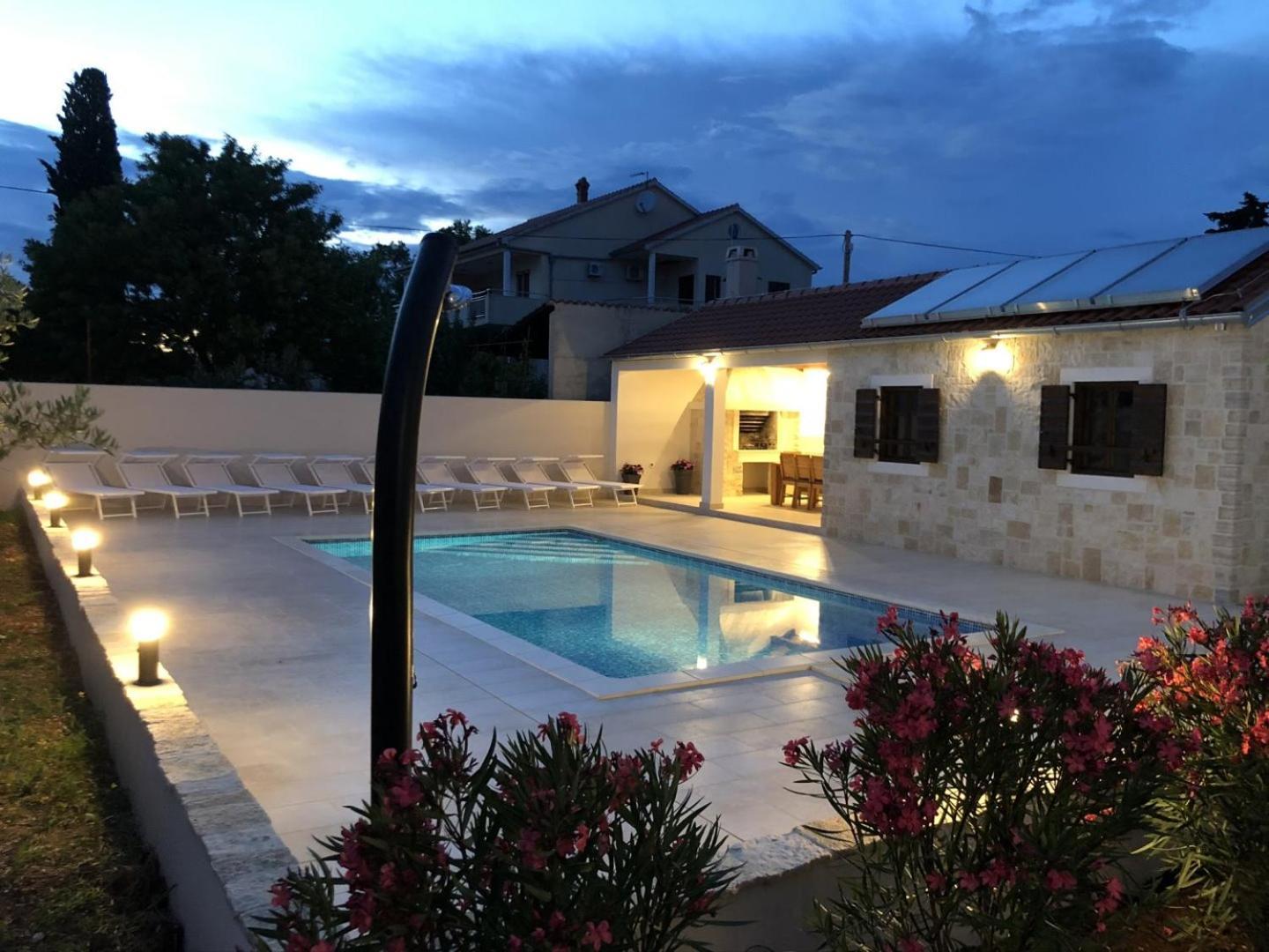 Villa Stella - Crowonder Luxury Rent توراني المظهر الخارجي الصورة