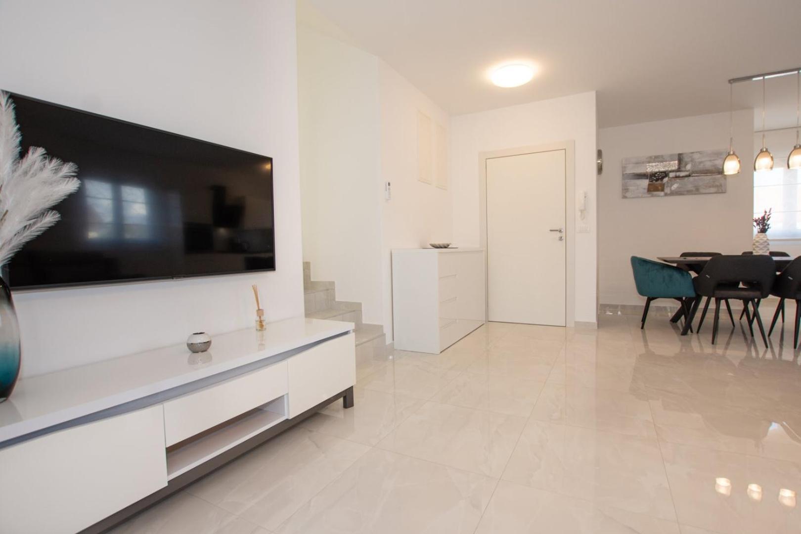Villa Stella - Crowonder Luxury Rent توراني المظهر الخارجي الصورة