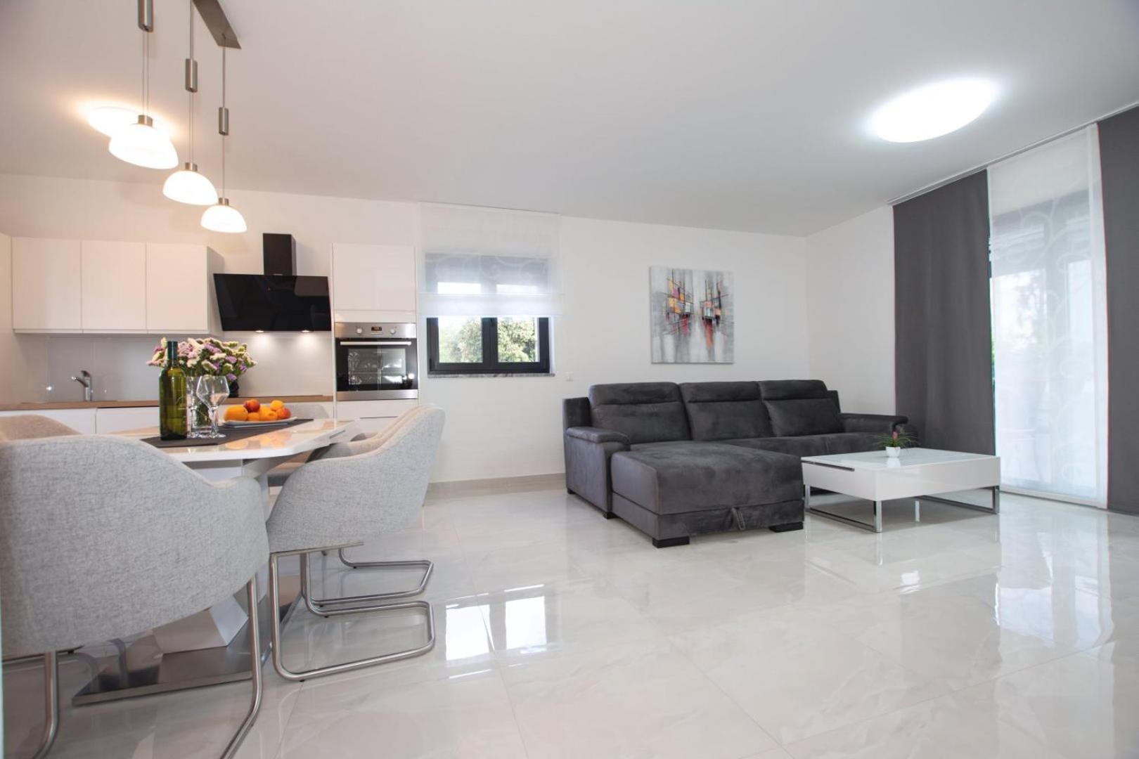 Villa Stella - Crowonder Luxury Rent توراني المظهر الخارجي الصورة